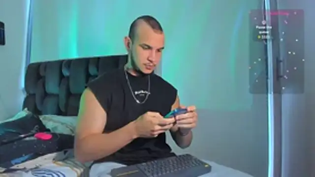 austinoficial online show from February 2026 08:20:02 PM