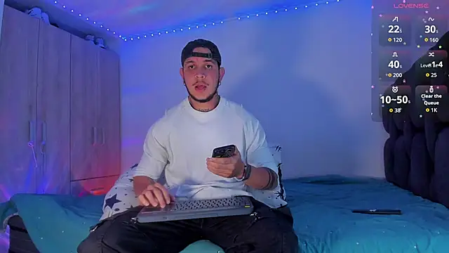 austinoficial online show from November 2025 09:26:01 PM