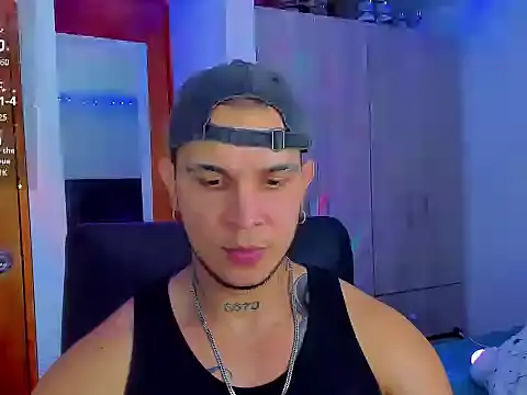 Snapshot of austinoficial chatting on September 2025 03:17:02 AM austinoficial online show from September 2025 03:17:02 AM