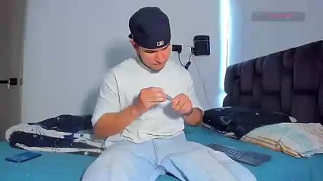 austinoficial online show from March 2026 08:58:02 PM