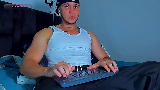 austinoficial online show from May 2026 12:45:01 AM