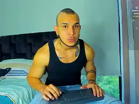 austinoficial online show from February 2026 09:10:02 PM