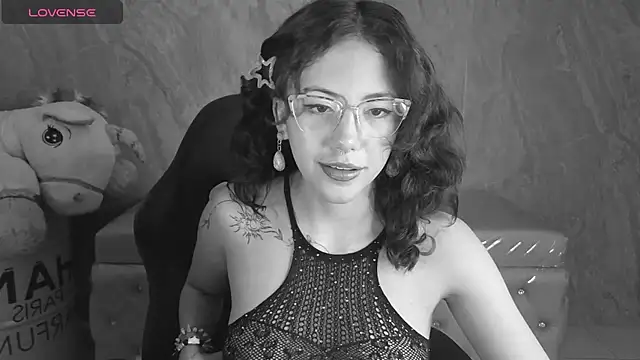 zoe ch  online show from July 2026 03:08:01 AM