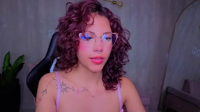 Snapshot of zoe_ch_ chatting on June 2026 03:00:01 AM zoe ch online show from June 2026 03:00:01 AM