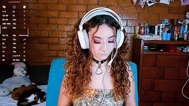 Annycolin  online show from May 2026 09:40:02 PM