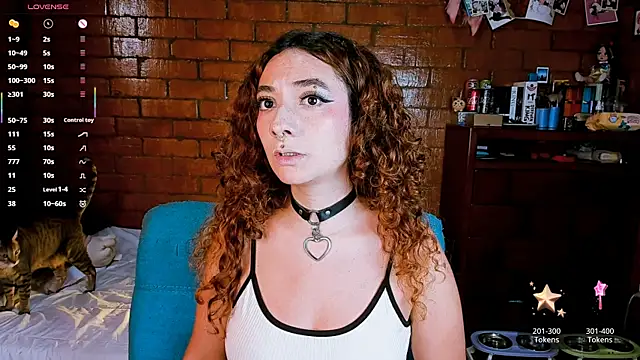 Annycolin  online show from April 2026 09:42:02 PM