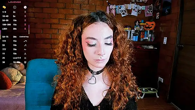 Annycolin  online show from March 2026 10:05:01 PM