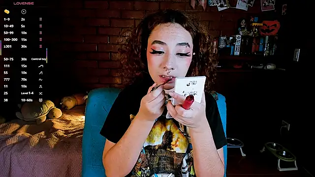 Annycolin  online show from February 2026 02:29:01 AM