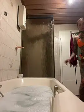 Snapshot of Black_sweet_Rose chatting on January 2025 09:34:01 PM Black sweet Rose online show from January 2025 09:34:01 PM