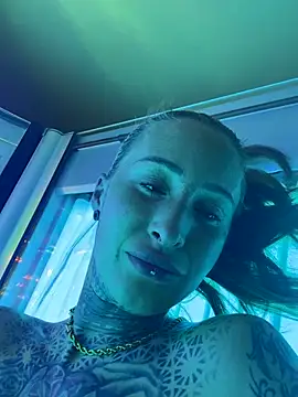 Black sweet Rose online show from January 2026 04:32:02 PM