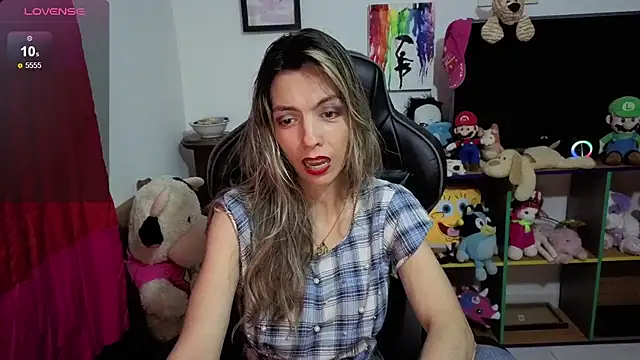 Princezzlove3 online show from October 2025 12:33:02 AM