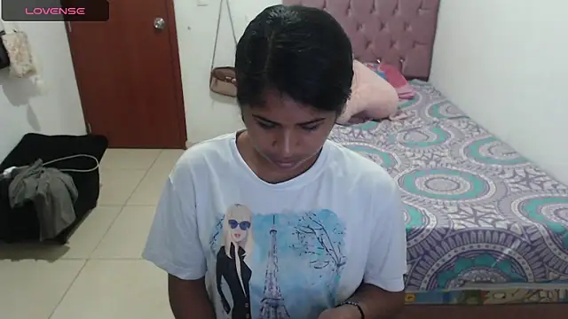 Snapshot of july-feria chatting on February 2025 11:25:02 PM july-feria online show from February 2025 11:25:02 PM