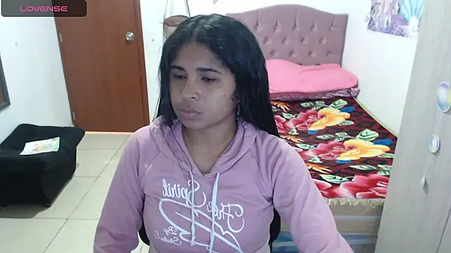 july-feria online show from December 2025 07:05:02 PM