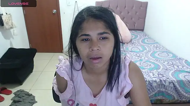 Snapshot of july-feria chatting on February 2025 02:08:01 AM july-feria online show from February 2025 02:08:01 AM