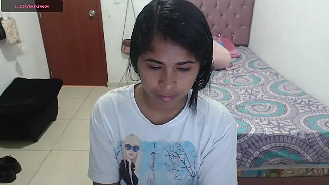 Snapshot of july-feria chatting on February 2025 05:49:02 PM july-feria online show from February 2025 05:49:02 PM
