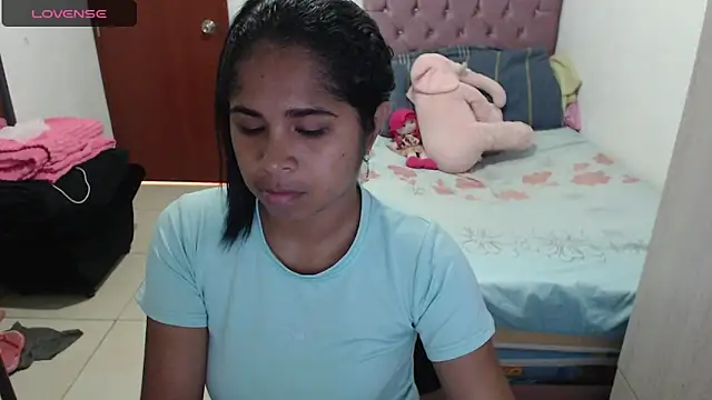 Snapshot of july-feria chatting on September 2025 05:25:01 PM july-feria online show from September 2025 05:25:01 PM