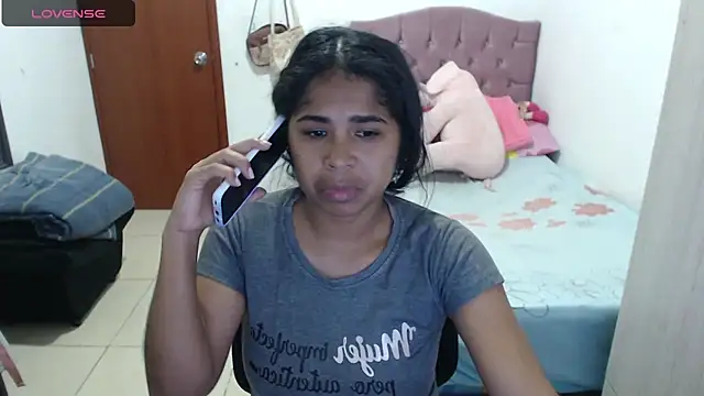 Snapshot of july-feria chatting on October 2025 10:12:01 PM july-feria online show from October 2025 10:12:01 PM