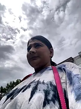 saraa franco  online show from January 2026 04:43:02 PM