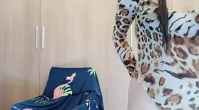 Lush-Office online show from March 2025 03:24:01 PM