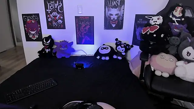 raven  white1 online show from March 2026 07:59:01 PM