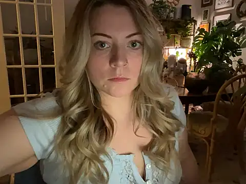 Snapshot of girlnextdoorjoelle chatting on January 2025 05:44:02 AM girlnextdoorjoelle online show from January 2025 05:44:02 AM