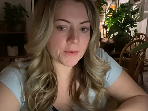 Snapshot of girlnextdoorjoelle chatting on January 2025 08:47:02 AM girlnextdoorjoelle online show from January 2025 08:47:02 AM