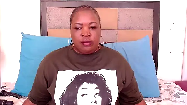 omalicha98 online show from October 2025 06:32:02 AM