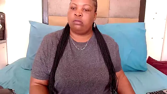 omalicha98 online show from October 2025 07:20:02 AM