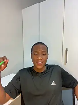 snotLoud online show from February 2025 05:33:01 PM