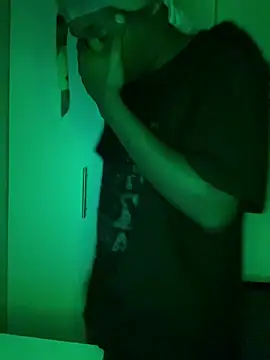 snotLoud online show from March 2025 04:58:02 PM