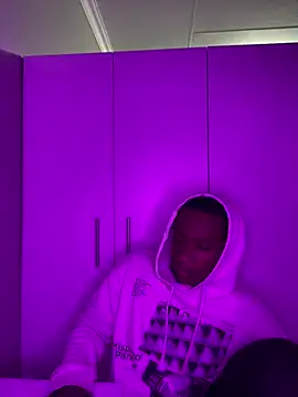 snotLoud online show from March 2025 08:48:02 PM