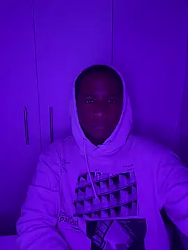 snotLoud online show from March 2025 05:33:02 PM