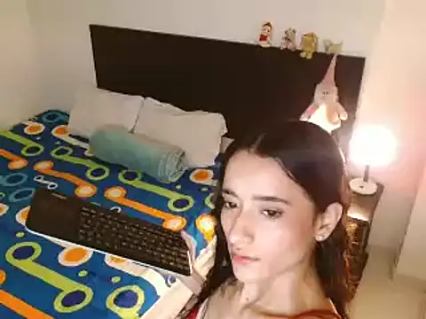 Aurrorasweet online show from March 2025 08:59:01 AM