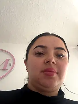 Natashawool1 online show from November 2025 02:07:02 PM