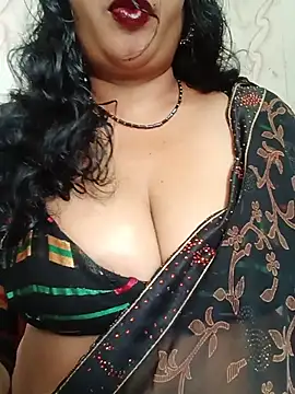 Snapshot of Haseena_Baby chatting on June 2026 06:22:01 AM Haseena Baby online show from June 2026 06:22:01 AM