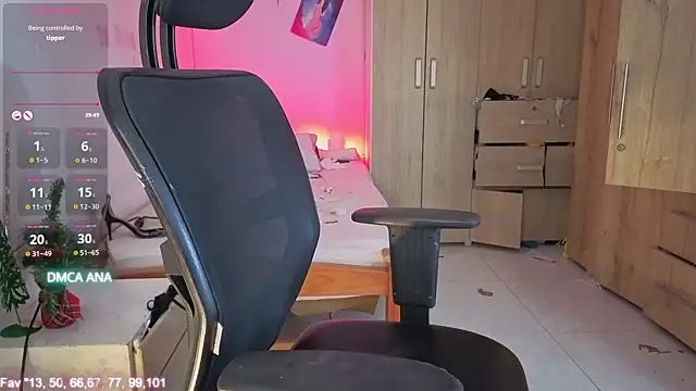 Snapshot of Anatomson___ chatting on November 2025 02:32:02 PM Anatomson online show from November 2025 02:32:02 PM