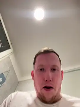 Sklavesucht2025 online show from February 2025 03:29:01 AM