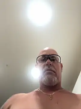 carlospingalinda online show from March 2025 07:35:01 AM