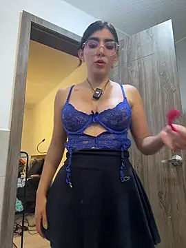 Snapshot of MartinaSooler chatting on June 2026 03:29:02 AM MartinaSooler online show from June 2026 03:29:02 AM