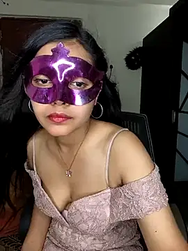 Snapshot of Babbyy_doll chatting on March 2025 08:32:02 PM Babbyy doll online show from March 2025 08:32:02 PM