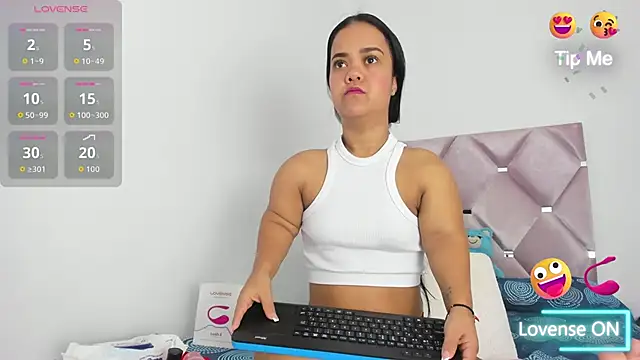 AnieRey online show from March 2026 12:09:02 PM