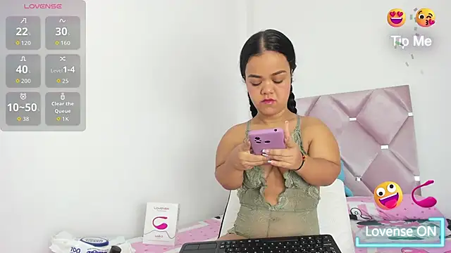 AnieRey online show from March 2026 11:35:01 AM