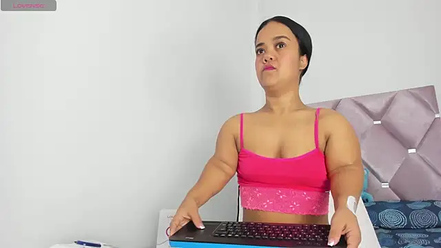 AnieRey online show from February 2026 11:54:02 AM