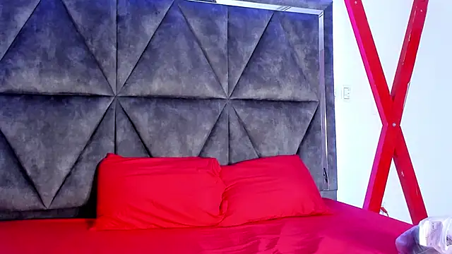 BrigitteRoy  online show from February 2026 03:15:01 AM