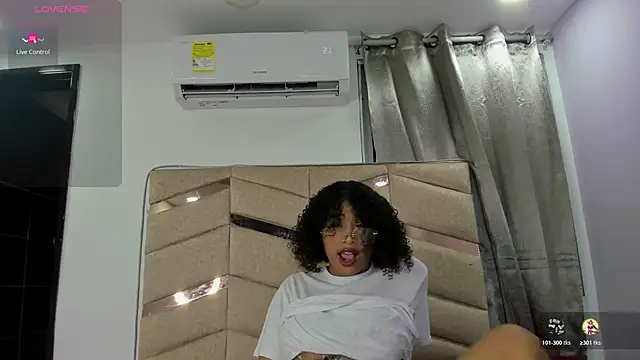 BrigitteRoy  online show from March 2026 03:20:02 AM