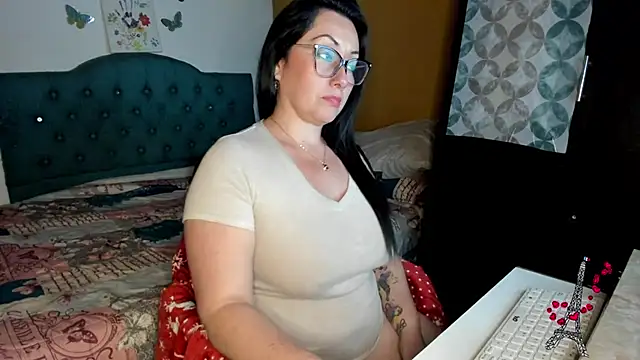 nataparis online show from November 2025 12:15:01 AM