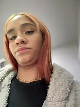 Snapshot of Isabellaa_Hot chatting on February 2025 08:34:02 AM Isabellaa Hot online show from February 2025 08:34:02 AM