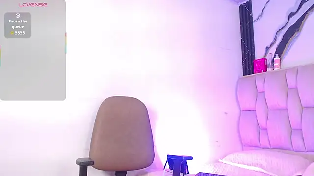 esmeralda-bk online show from March 2026 09:40:01 PM