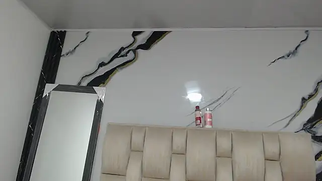 Snapshot of esmeralda-bk chatting on November 2025 09:48:01 PM esmeralda-bk online show from November 2025 09:48:01 PM