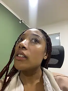 esmeralda-bk online show from March 2026 07:41:02 PM